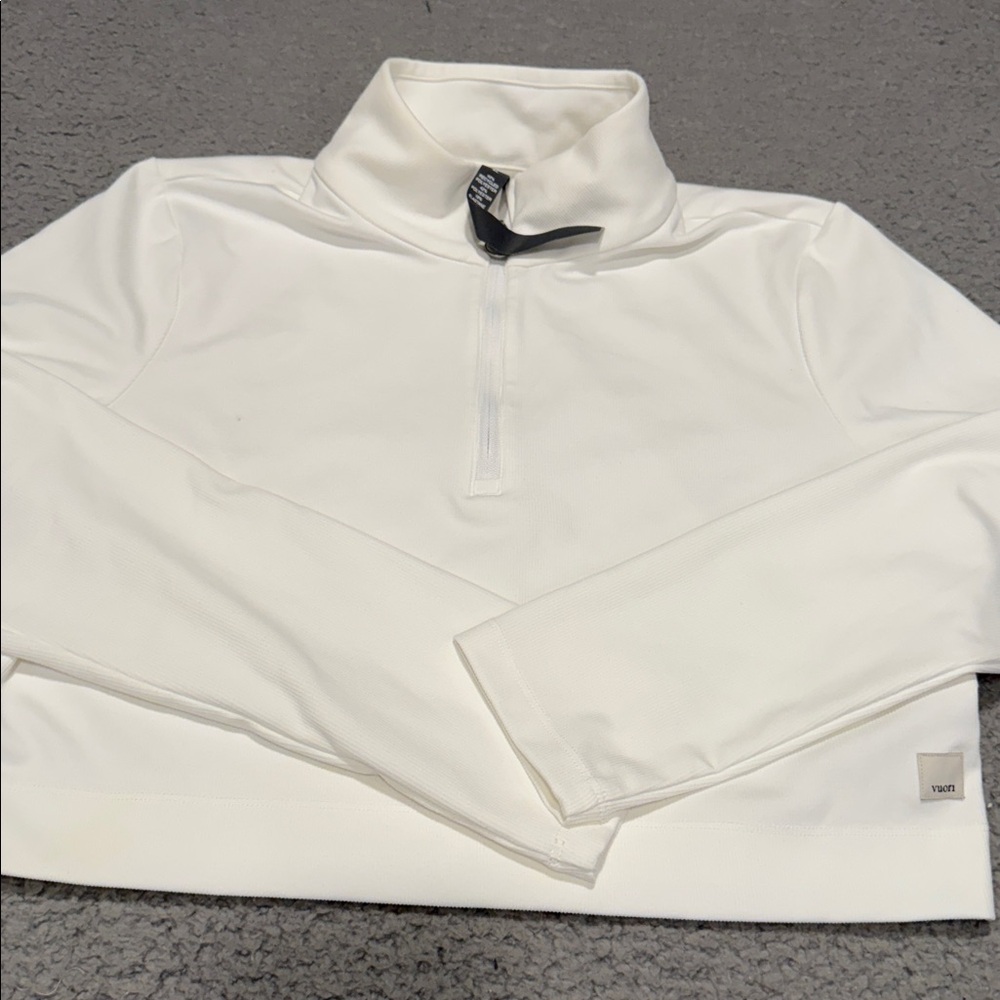 VUORI powder blue cropped 1/2 zip pull over long sleeve VW294 White Sweater - Picture 6 of 9